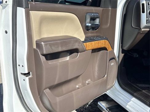 Used 2018 GMC Sierra 1500 SLT w/ Texas SLT Premium Package image 13