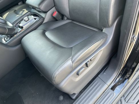 Used 2024 Nissan Armada SV image 24