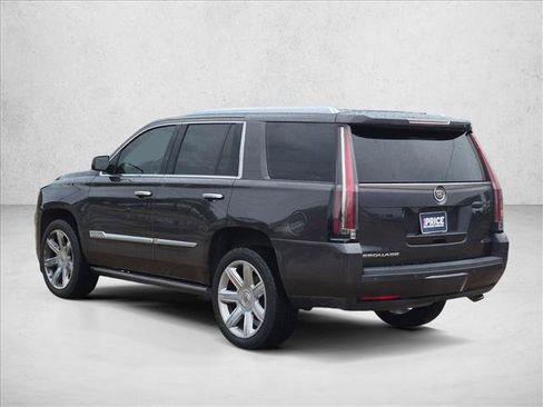 Used 2015 Cadillac Escalade Premium RWD image 7