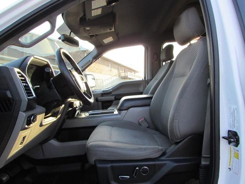 Used 2016 Ford F150 XLT w/ Equipment Group 302A Luxury image 16