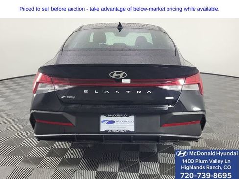 Certified 2025 Hyundai Elantra SEL FWD image 22
