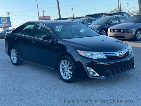 Used 2012 Toyota Camry XLE FWD image 4