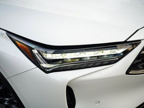 Used 2023 Acura MDX A-Spec image 13