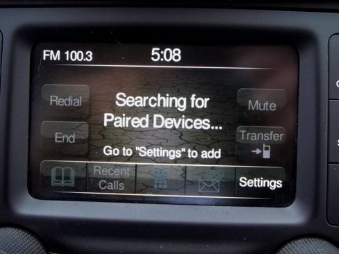 Used 2017 Jeep Cherokee Sport image 24