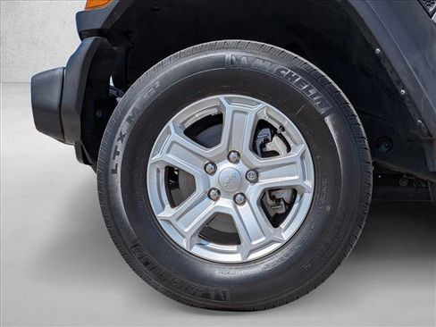 Used 2023 Jeep Wrangler Sport S image 24