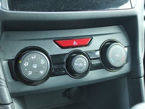 Used 2018 Subaru Impreza 2.0i image 20