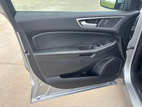 Certified 2023 Ford Edge SEL w/ Convenience Package AWD/4WD image 12