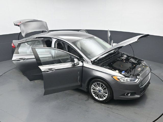 Used 2014 Ford Fusion SE w/ Equipment Group 202A FWD image 45