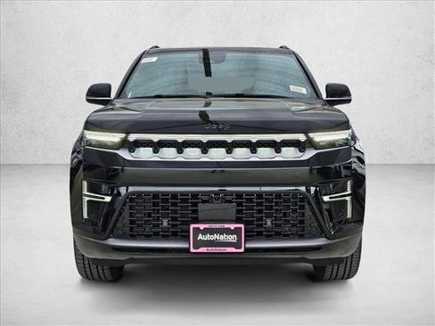 New 2026 Jeep Grand Wagoneer 2WD image 6
