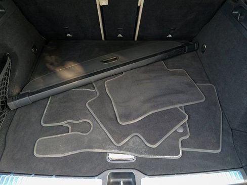 Used 2022 Mercedes-Benz GLC 300 GLC 300 image 55