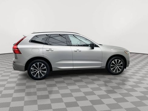 Used 2024 Volvo XC60 B5 Plus AWD/4WD image 38