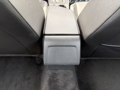 Used 2024 Volkswagen Jetta SE FWD image 14
