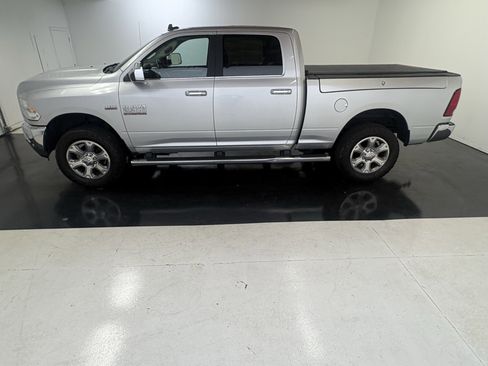 Used 2018 RAM 2500 Big Horn image 34