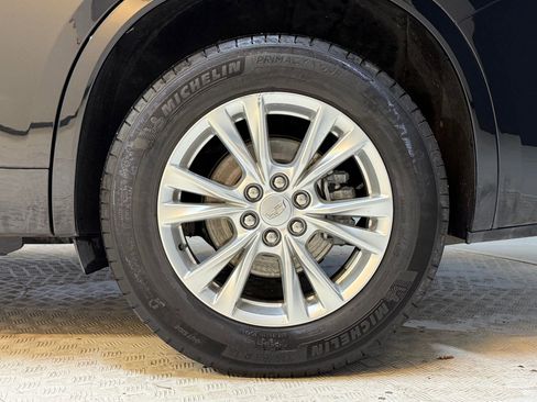 Certified 2023 Cadillac XT6 Luxury image 12