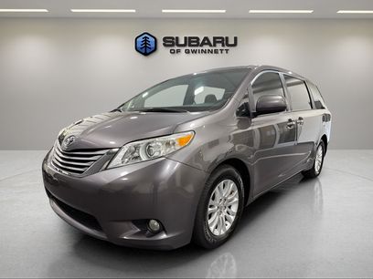 Used 2017 Toyota Sienna XLE Premium