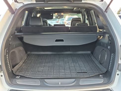 Used 2019 Jeep Grand Cherokee Overland image 22