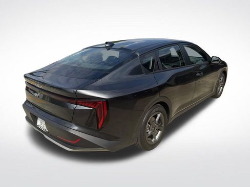 Used 2025 Kia K4 FWD image 4