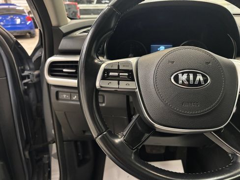 Used 2020 Kia Telluride S AWD/4WD image 12