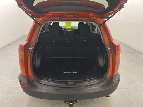 Used 2015 Toyota RAV4 LE FWD image 34