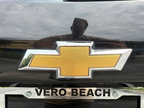 Used 2020 Chevrolet Equinox LS w/ LPO, Cargo Package FWD image 33