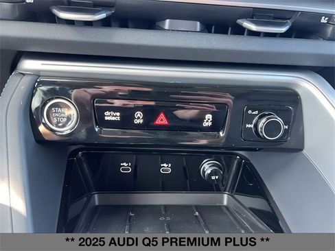 New 2025 Audi Q5 Premium Plus image 25