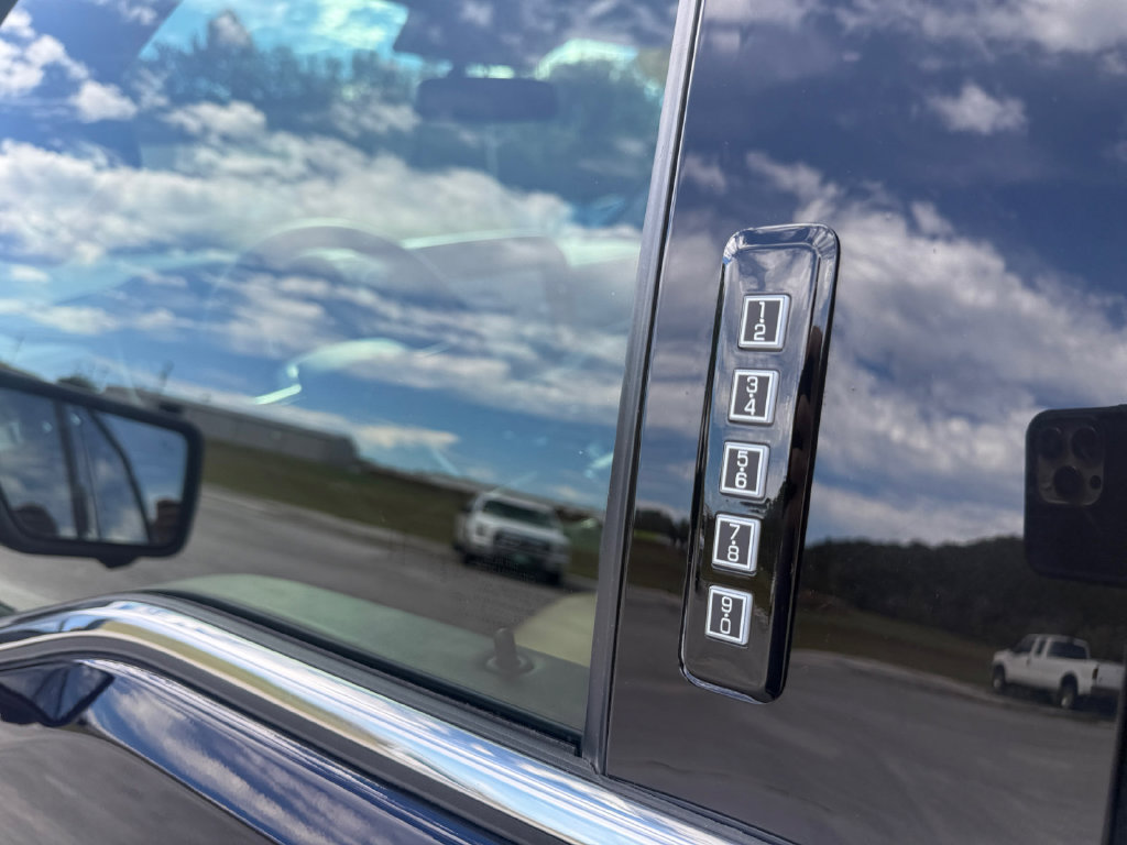 Used 2023 Ford F150 Platinum w/ Equipment Group 701A High AWD/4WD image 18