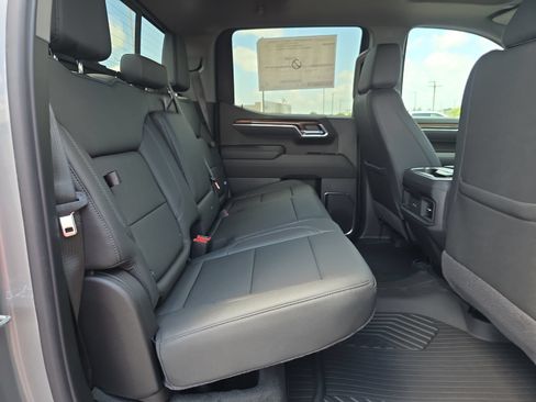 New 2026 Chevrolet Silverado 1500 RST w/ Dark Appearance Package AWD/4WD image 14