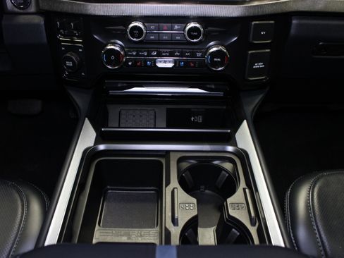 Used 2026 Ford F250 Platinum AWD/4WD image 23