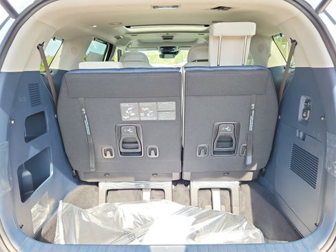New 2026 Kia Carnival SX Prestige image 29
