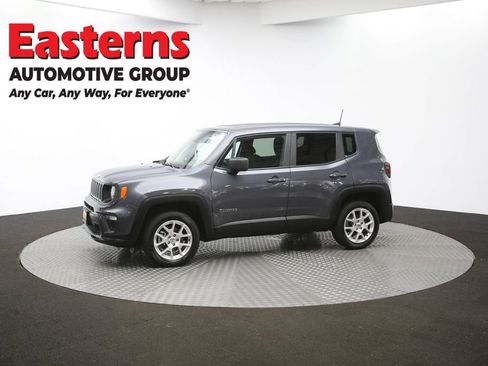 Used 2023 Jeep Renegade Latitude image 57