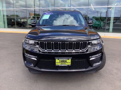 Used 2024 Jeep Grand Cherokee Limited RWD image 4