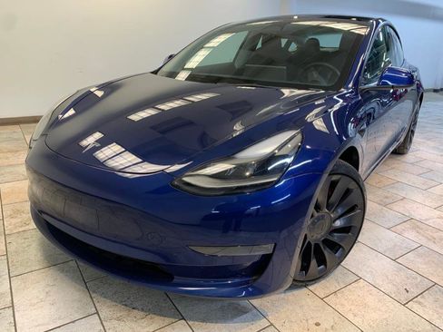 Used 2022 Tesla Model 3 Performance image 1