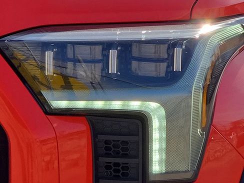 Used 2022 Toyota Tundra TRD Pro image 8