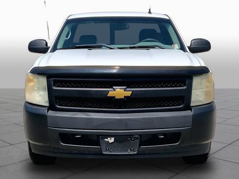 Used 2007 Chevrolet Silverado 1500 W/T RWD image 3