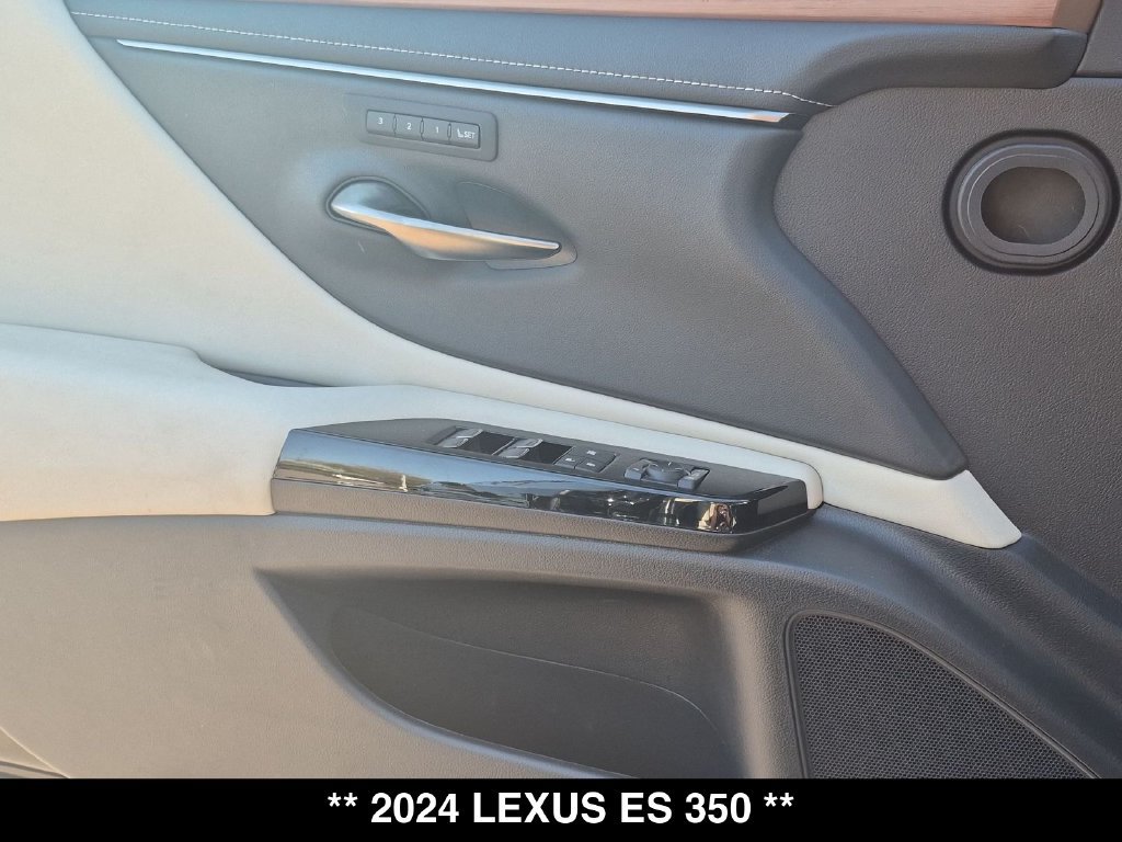 Used 2024 Lexus ES 350 w/ Premium Package FWD image 26