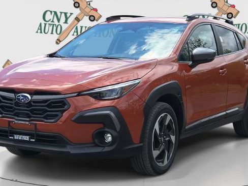 Used 2024 Subaru Crosstrek 2.5i Limited AWD/4WD image 1