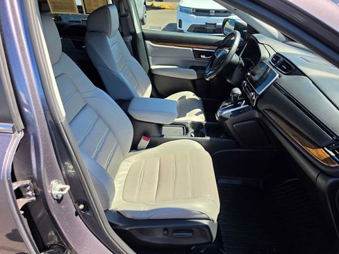 Used 2018 Honda CR-V Touring image 11