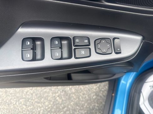 Used 2019 Hyundai Kona SEL w/ SEL Tech Package 02 AWD/4WD image 17