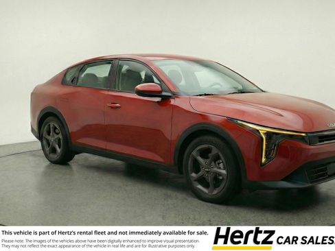 Used 2025 Kia K4 FWD image 1