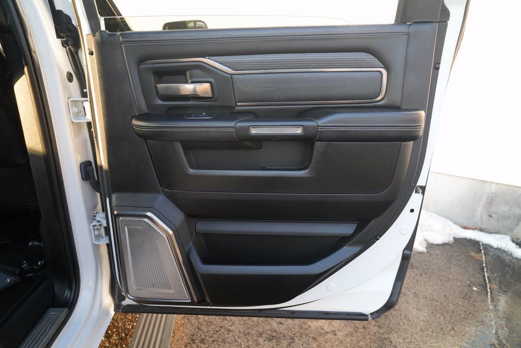 Used 2019 RAM 3500 Limited AWD/4WD image 36