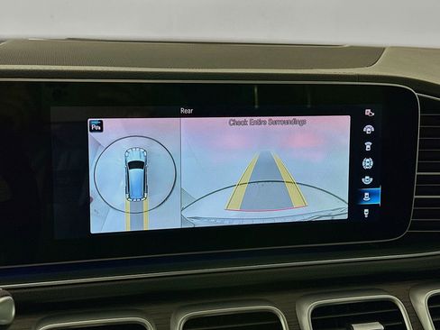 Certified 2023 Mercedes-Benz GLS 580 GLS 580 image 15