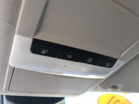 Used 2021 Nissan Sentra SV w/ Trunk Package image 18