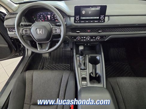 Used 2024 Honda Accord EX image 9