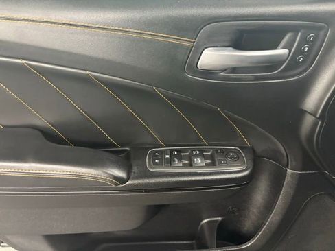 Used 2022 Dodge Charger Scat Pack RWD image 19