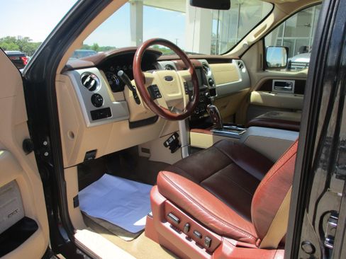 Used 2014 Ford F150 King Ranch w/ King Ranch Luxury Package AWD/4WD image 7