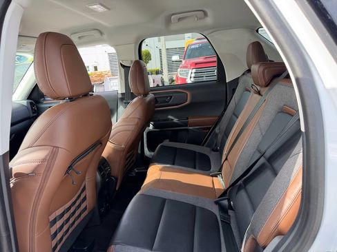 Certified 2022 Ford Bronco Sport Outer Banks AWD/4WD image 13