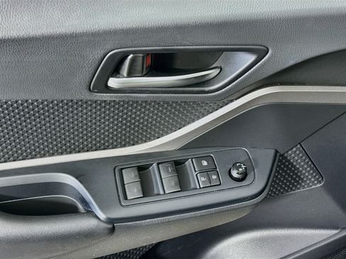 Certified 2021 Toyota C-HR LE FWD image 17