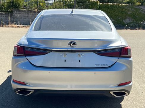 Certified 2023 Lexus ES 350 w/ Premium Package FWD image 5
