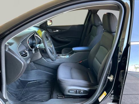 Used 2024 Chevrolet Malibu RS FWD image 20