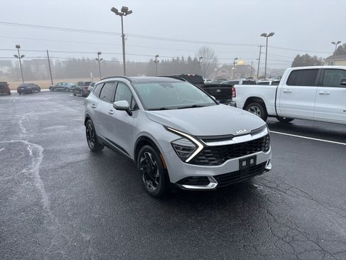 Used 2023 Kia Sportage SX image 8